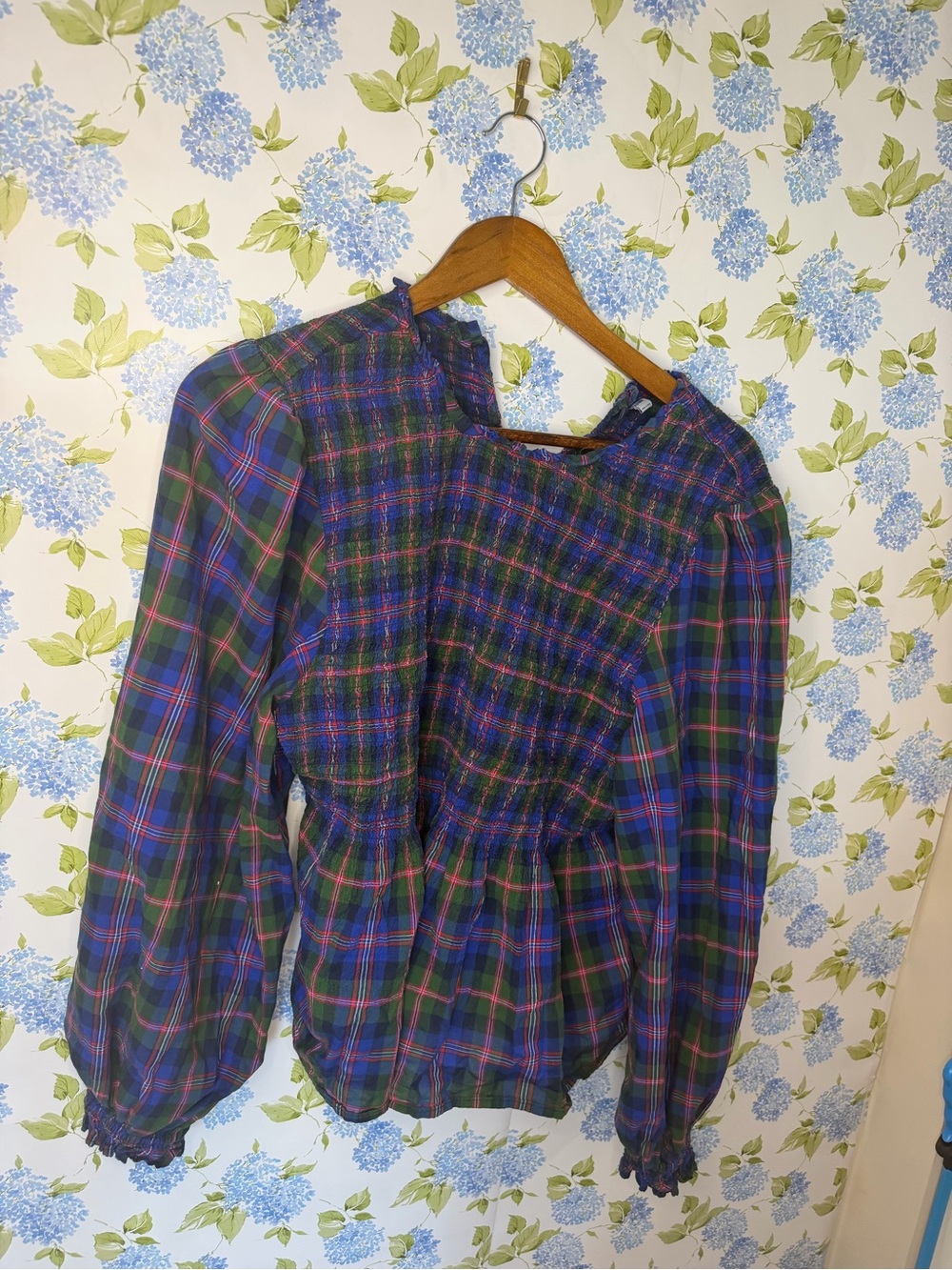 Old Navy Multicolor Plaid Smocked Yoke Blouse